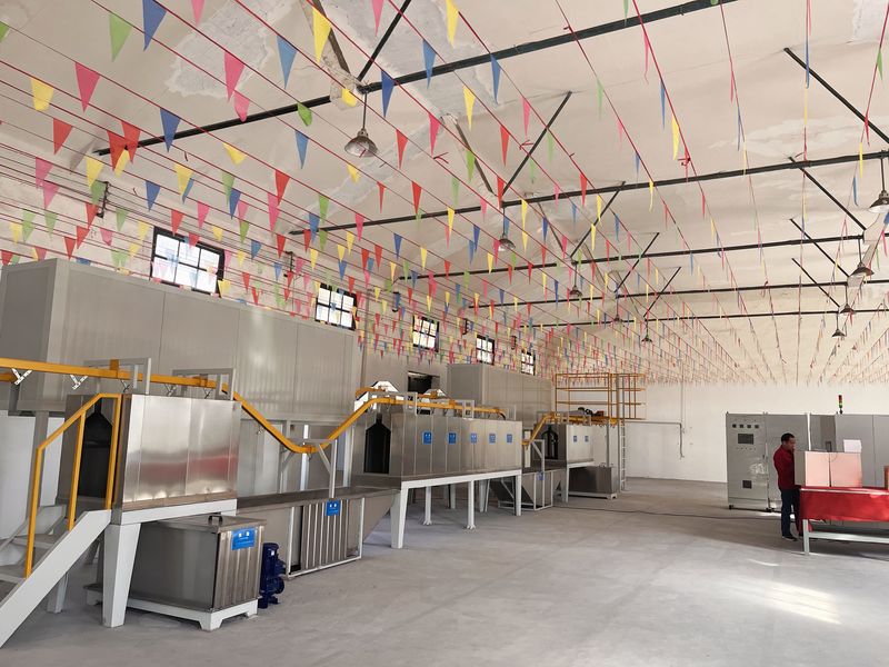 Zhejiang Huier Coating Environmental Protection Equipment Co., Ltd خط إنتاج المصنع
