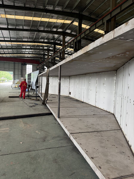 Zhejiang Huier Coating Environmental Protection Equipment Co., Ltd خط إنتاج المصنع